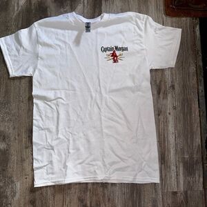 Captain Morgan white tshirt new sz M